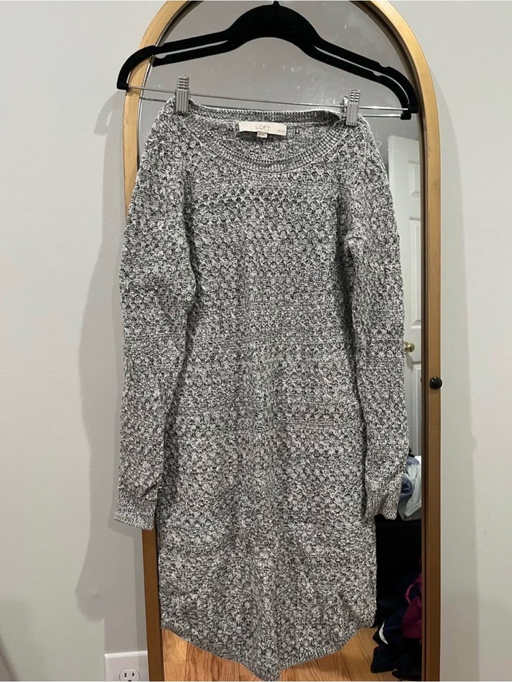 LOFT Marled Gray Long-Sleeve Knit Dress (size XSP) OPEN TO TRADES!